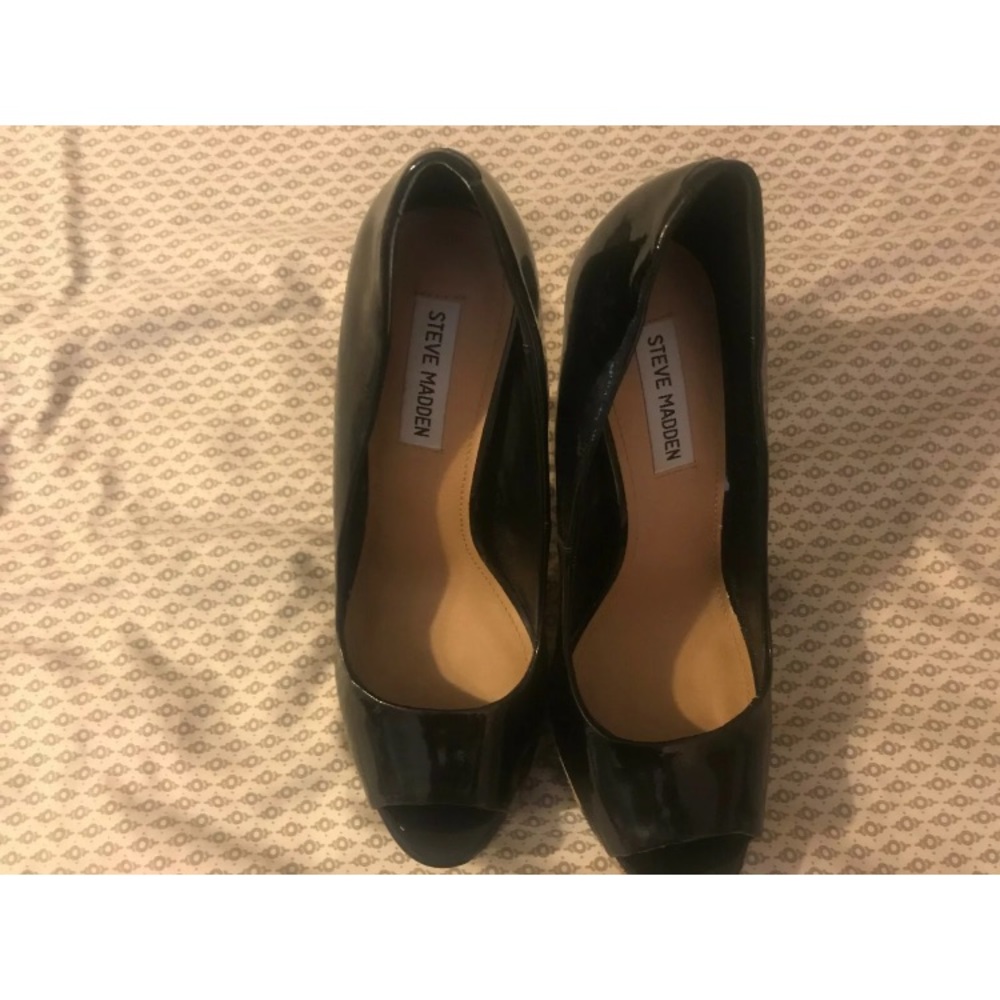 Steve Madden Jaagg Patent Platform Cheetah Heels - image 1